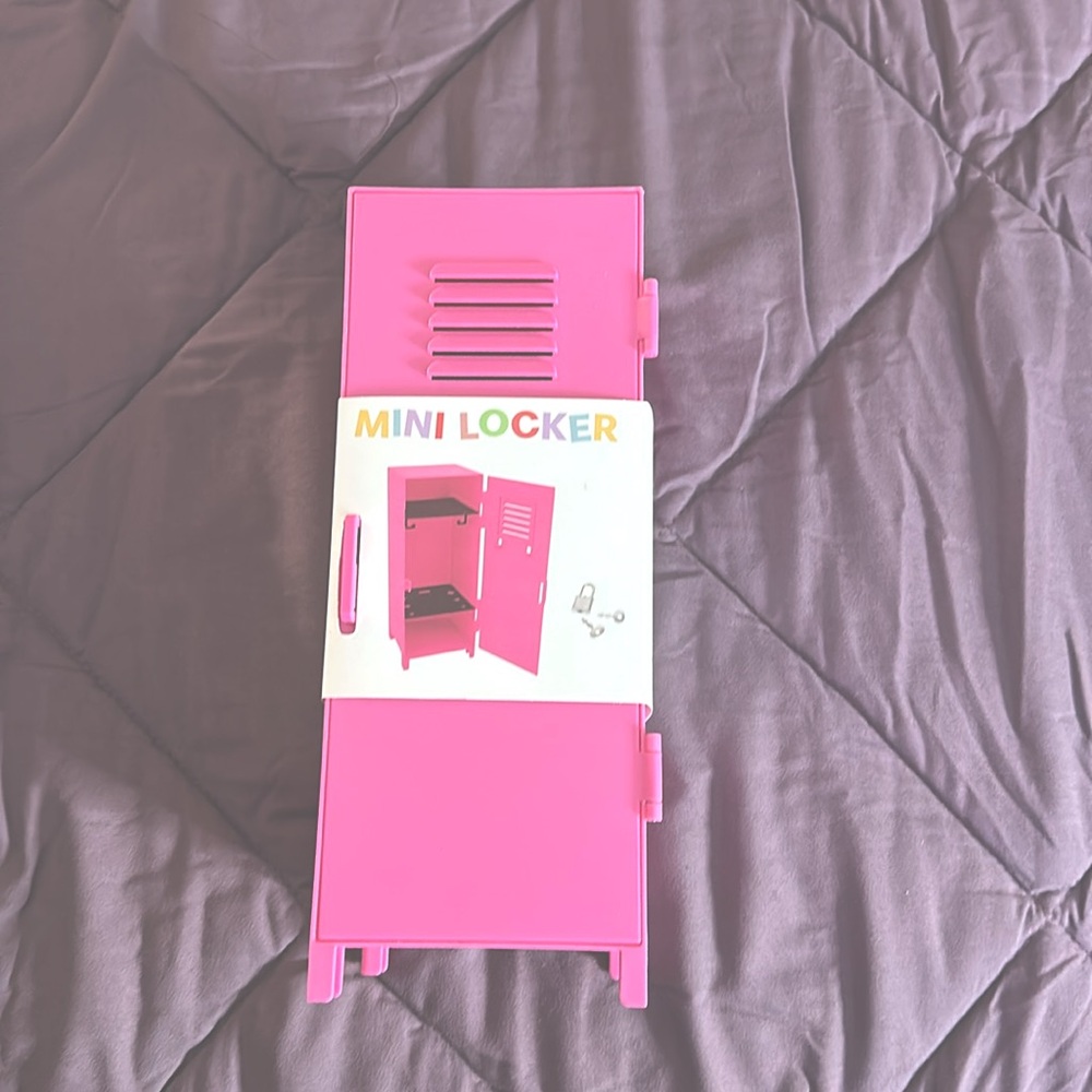Target bullseye playground mini locker